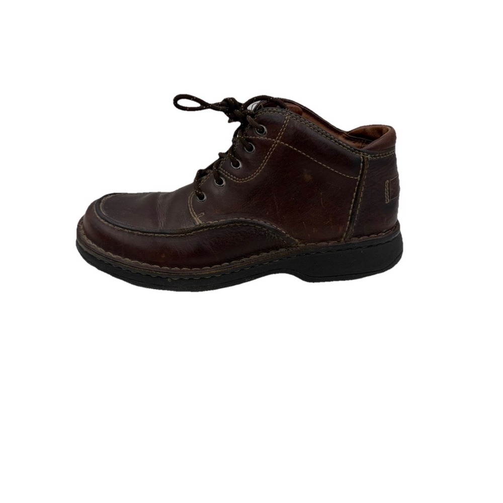 Vintage Clarks Ankle Leather Boots Active Air Men 8.5 Brown Moc Toe Lace 37552